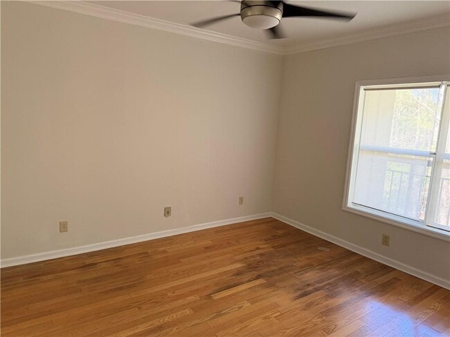 Building Photo - 2511 River Green Dr NW