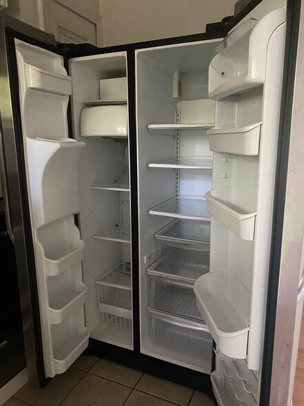 Building Photo - 412 Cedar Grove Ave