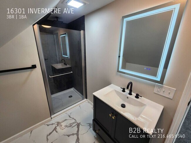 Building Photo - 16301 Invermere Ave