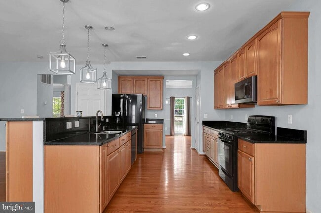 Building Photo - 2548 Port Potomac Ave
