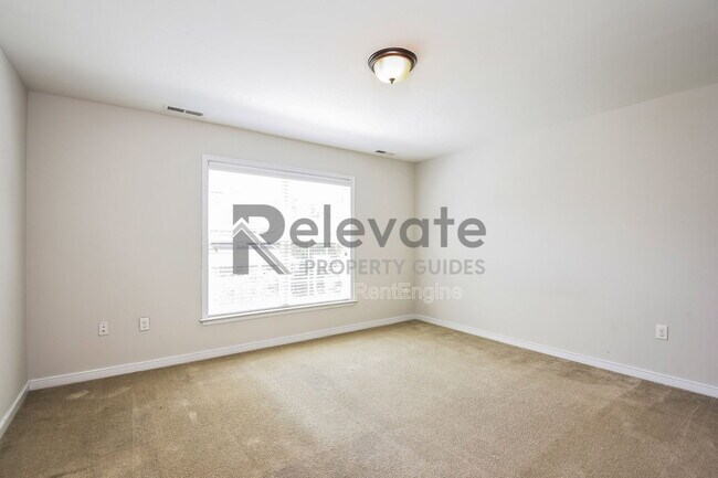 Building Photo - 2903 Triple Notch Ct