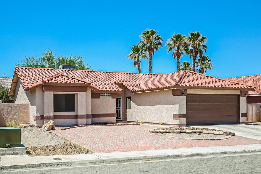 Building Photo - 504 Stonehurst Dr