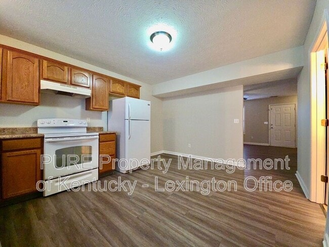 Building Photo - 1004 Whipporwill Dr