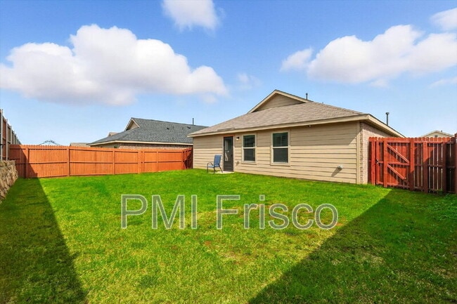 Building Photo - 1653 Bluffview Dr