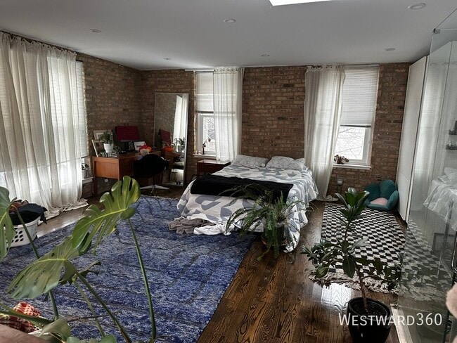 Building Photo - 1927 N Humboldt Blvd