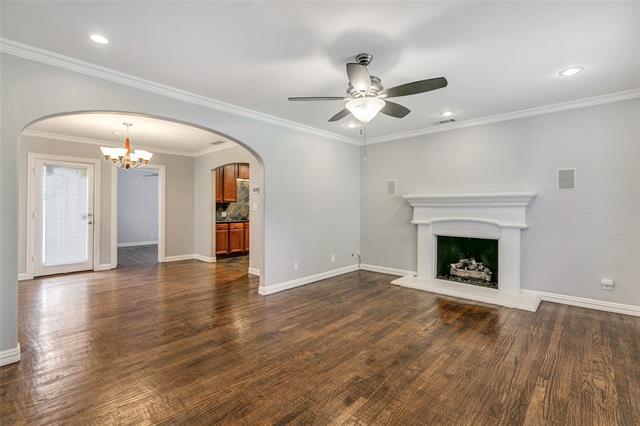 Building Photo - 2234 W Colorado Blvd