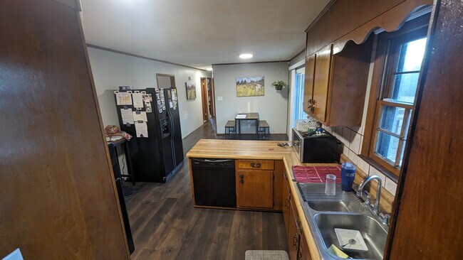 Building Photo - 4640 Conebury Ln