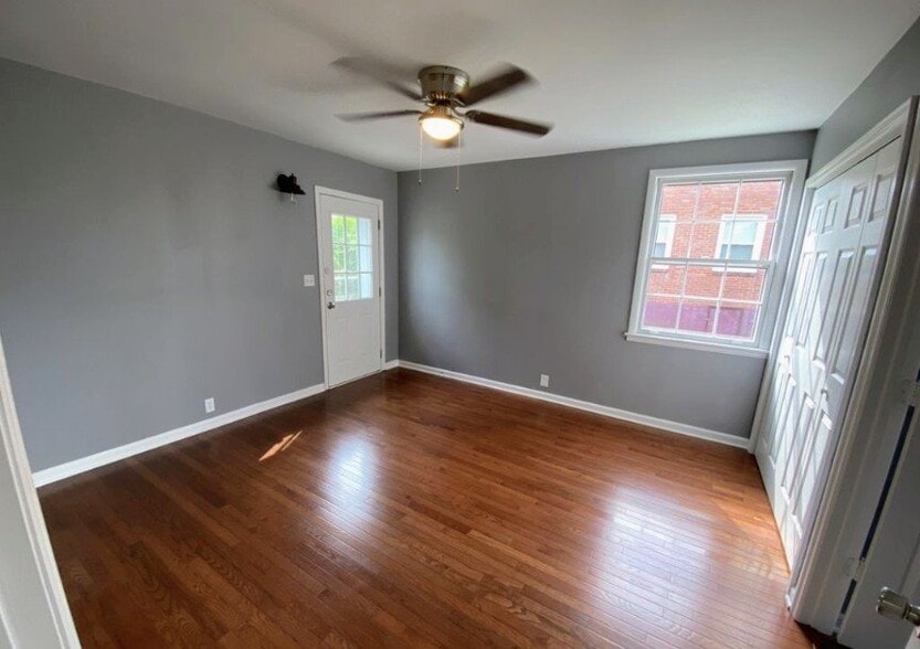 Building Photo - 218 Walcott Dr