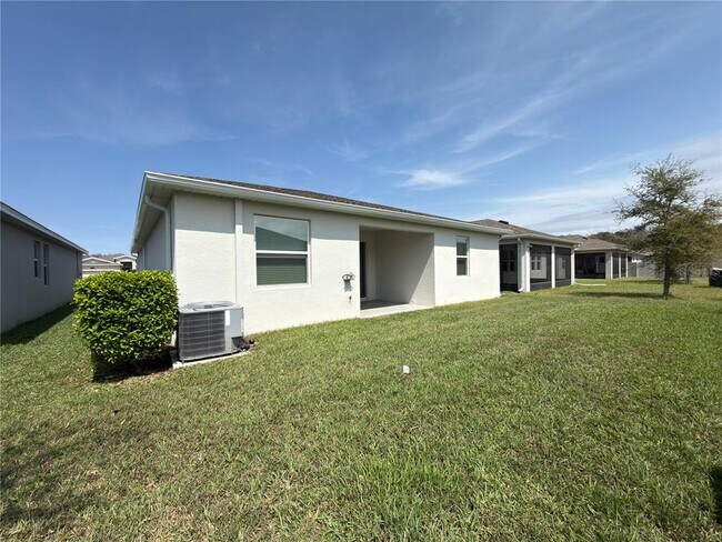 Building Photo - 5321 Amersham Ln