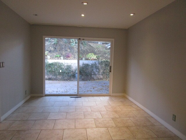 Building Photo - 15500 Del Gado Dr