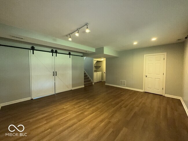 Building Photo - 500 Morse Landing Dr