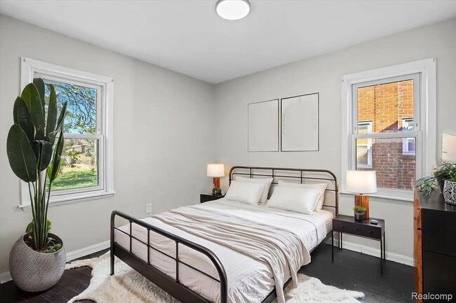 Building Photo - Detroit 3-Bedroom Home Available for Rent