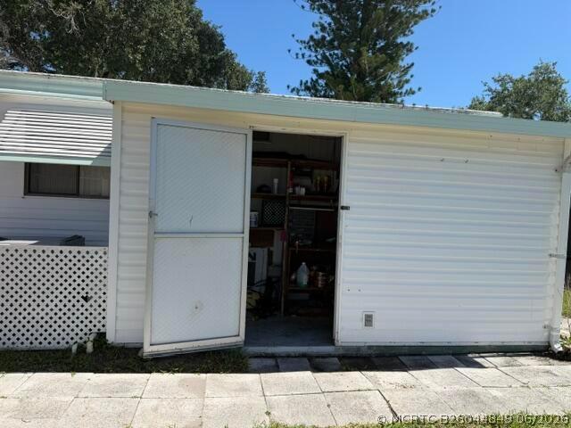 Building Photo - 126 Yuma Way