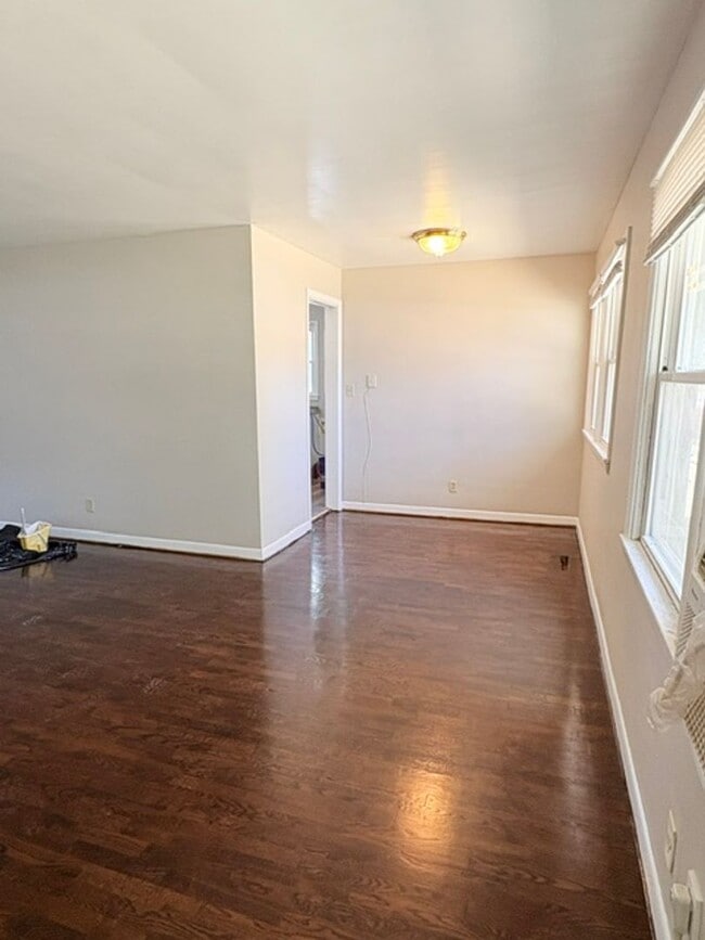 Building Photo - 521-A N. Oak Grove - 521-A N. Oak Grove, Springfield, MO.  65802