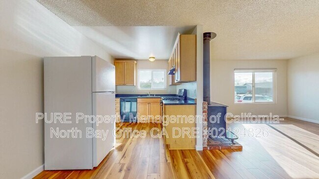 Building Photo - 1139 St Anthony Ln