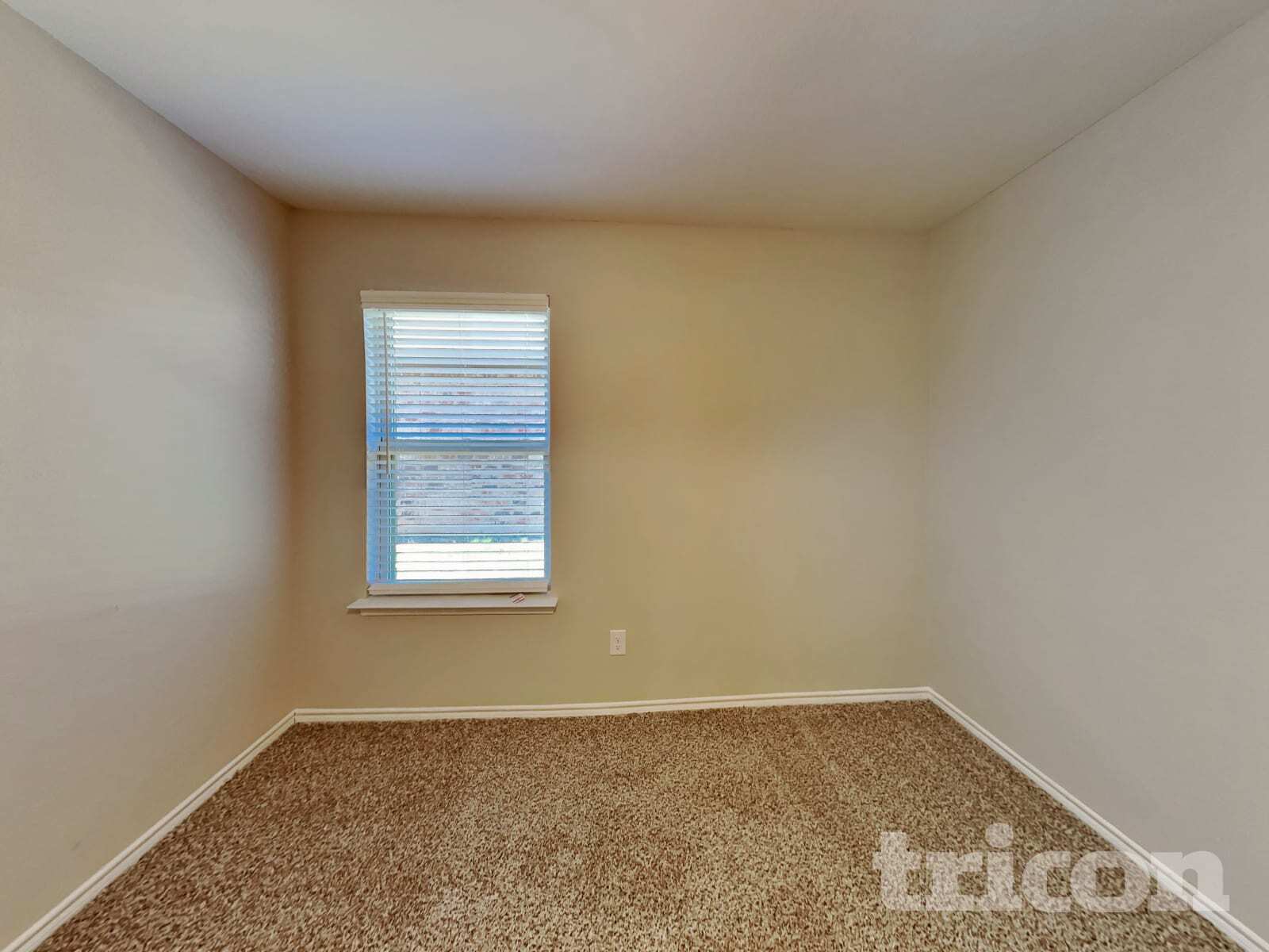 Building Photo - 957 Newby Ln