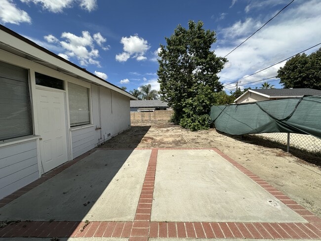 Building Photo - 4080 Locust St