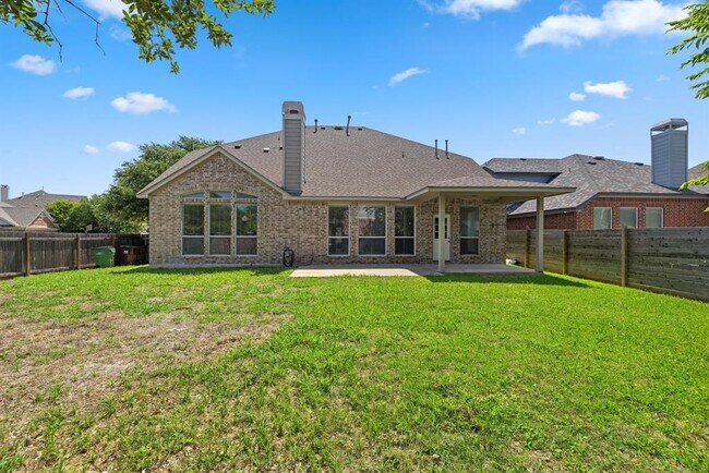 Building Photo - 20936 Prestwick Dr