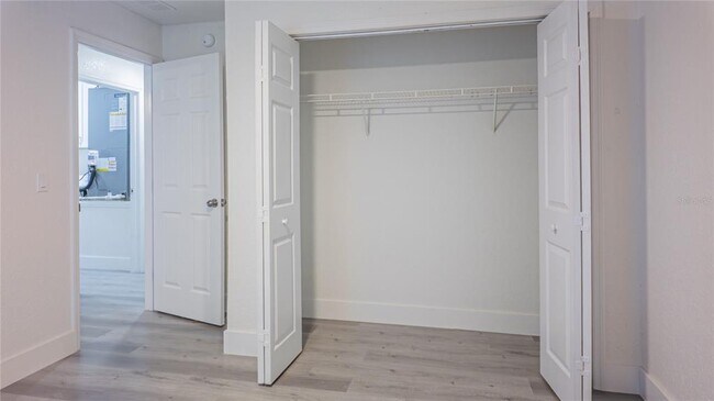 Building Photo - 4395 NE 33rd Ave