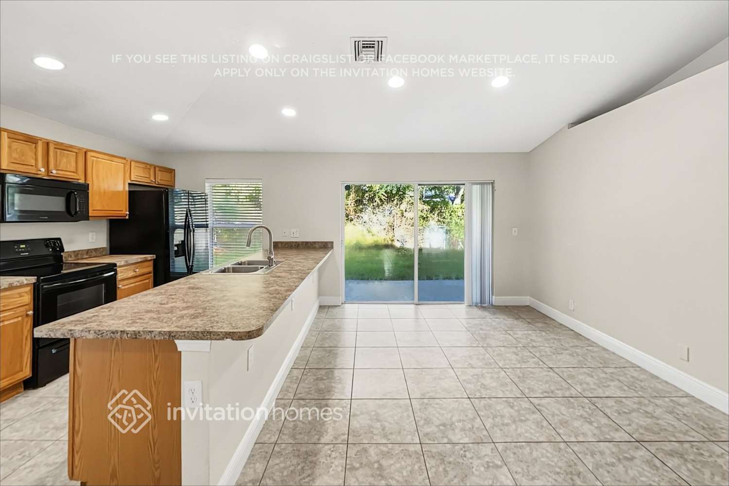 Building Photo - 2611 Alexander Ave