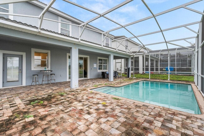 Building Photo - 1521 Flange Dr