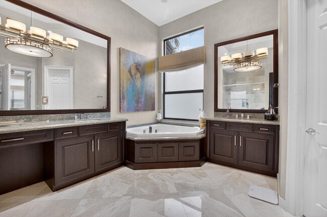 Building Photo - 8920 Sydney Harbor Cir