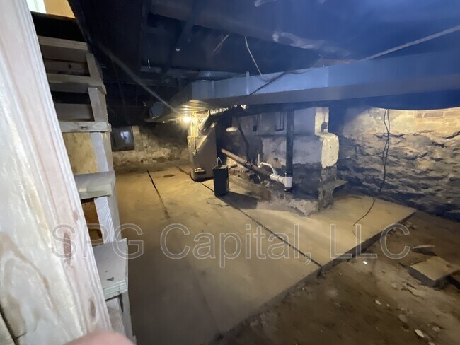 Building Photo - 29 S Hartley St