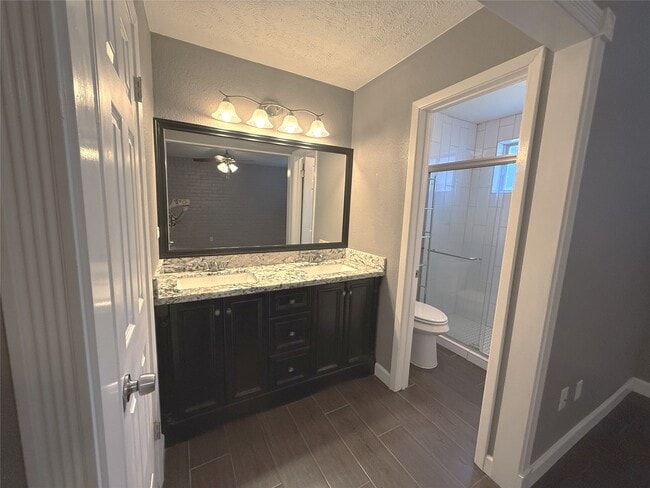 Building Photo - 17119 Barcelona Dr