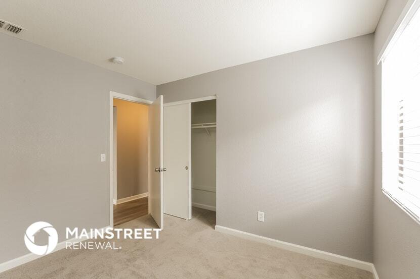 Building Photo - 8619 W College Dr