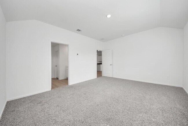 Building Photo - 342 Amy St