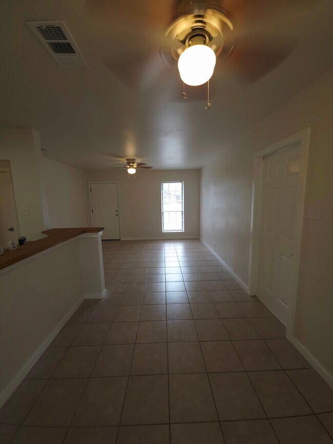 Building Photo - 7219 Marble Creek Dr