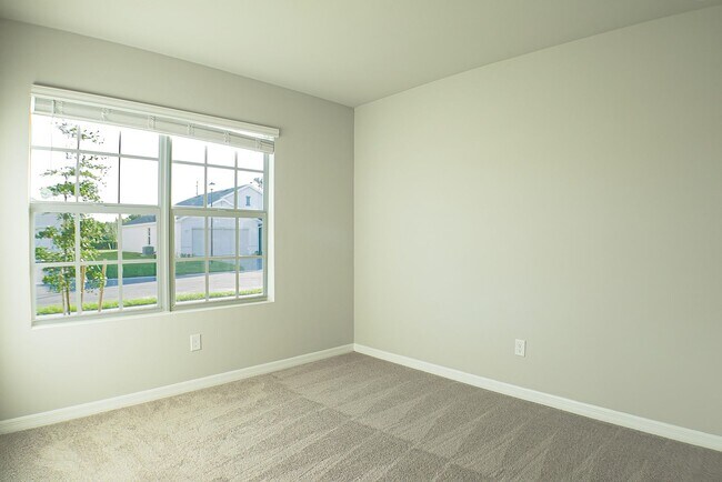 Building Photo - New Construction 4 beds 2 baths with lake view in Fort Myers