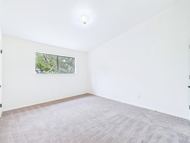 Building Photo - 1501 Barton Springs Rd