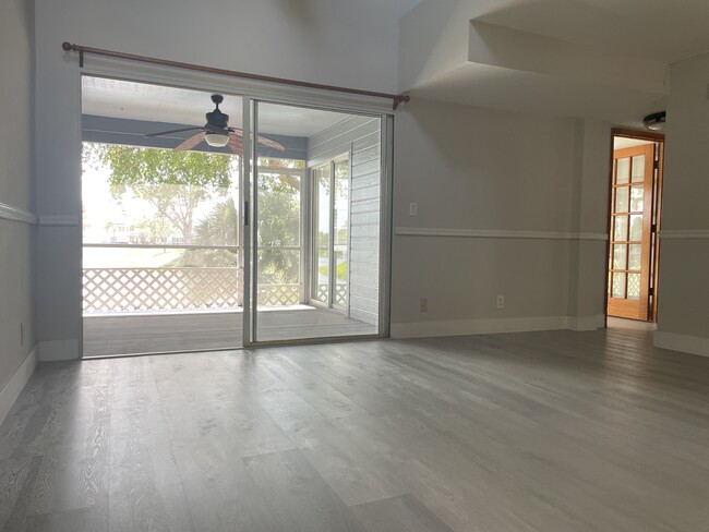 Building Photo - 5276 Buckhead Cir