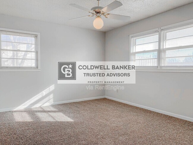 Building Photo - 4904 44th St