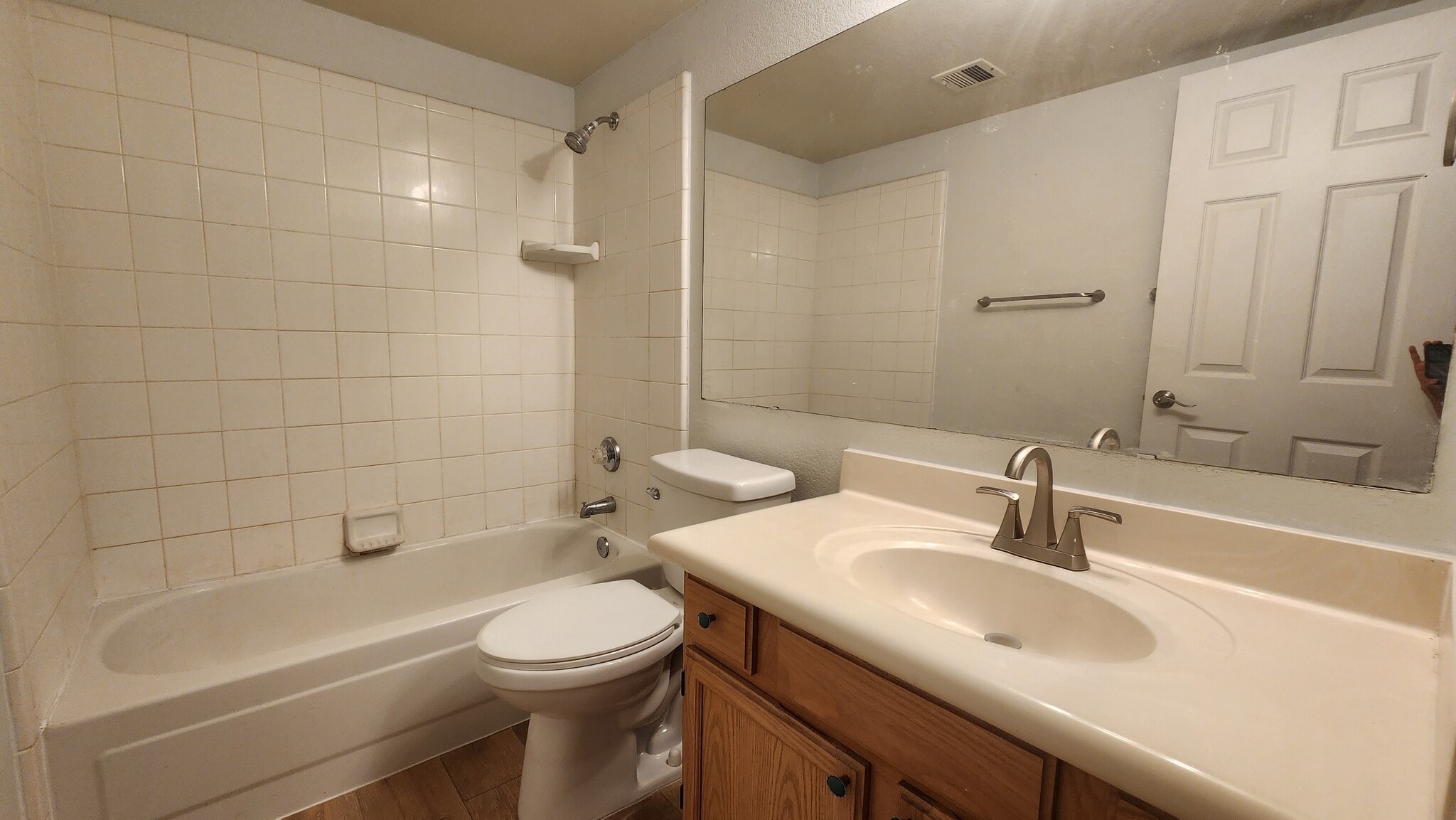 2nd bath - 6885 E Cochise Rd