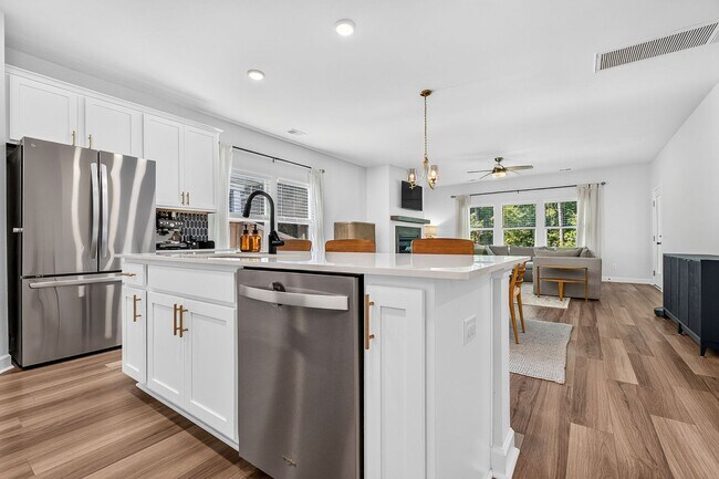 Building Photo - 3177 Safe Harbor Way