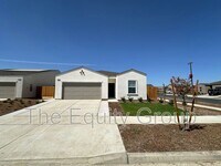 Building Photo - 2502 Cambridge Ct