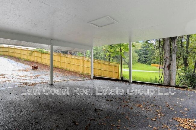 Building Photo - 3395 Canary Ct