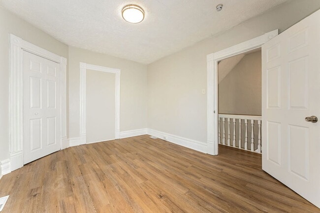 Building Photo - 4 Kuhn St