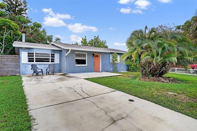 Building Photo - 11119 Temple Ave