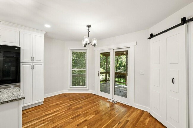 Building Photo - 2799 Brookcliff Landing NE