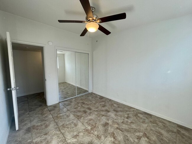 Building Photo - COMING SOON! 1 BEDROOM/1 BATHROOM Condo in Cathedral City!