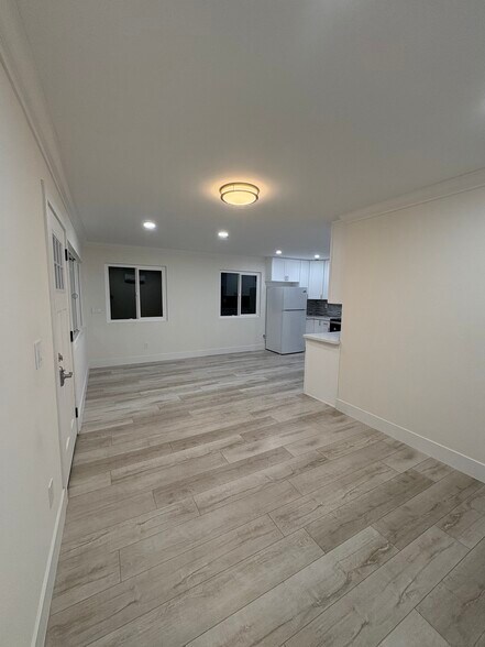 Building Photo - 4619 Del Monte Ave