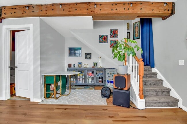 Building Photo - Luxury residence in the heart of Denver’s historic Baker district - 2 bedrooms - 2 Bathrooms - To...