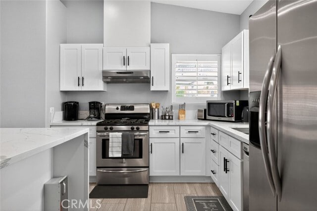 Building Photo - 2120 W Nicola Rd