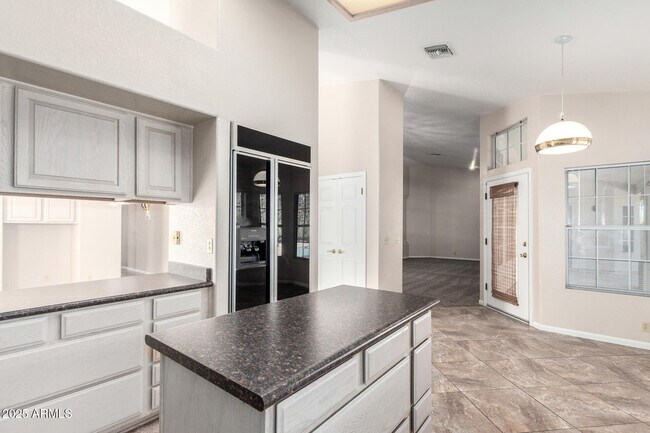 Building Photo - 12349 N 71st Dr