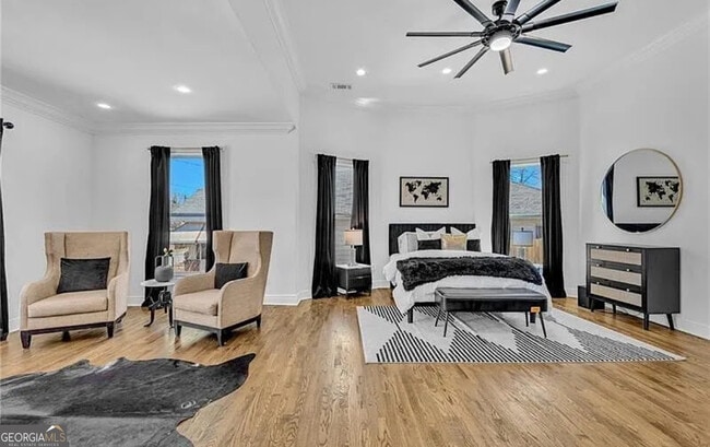 Building Photo - 1774 Vesta Ave