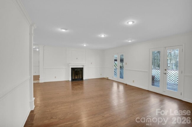 Building Photo - 408 Wilby Dr