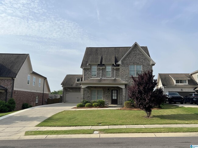 Building Photo - 5849 Longview Ln